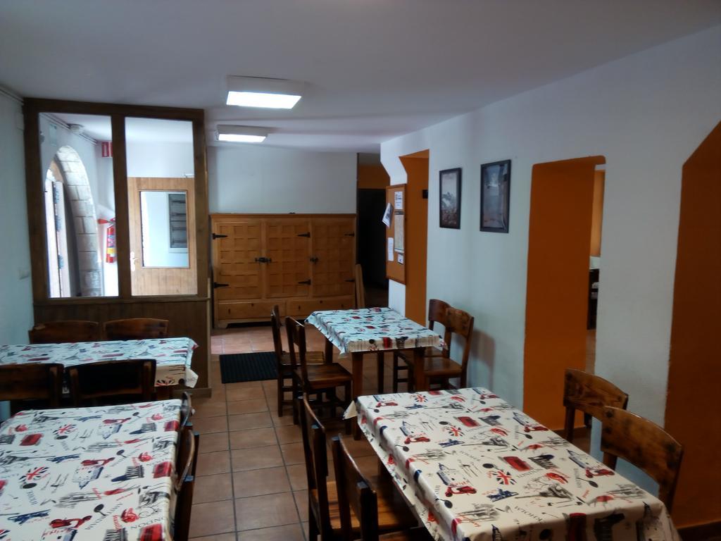 Albergue De Canfranc Estacion Exterior photo